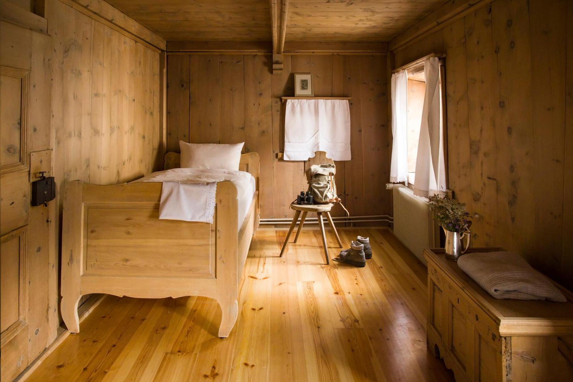 Hotel Chasa Chalavaina Müstair Δωμάτιο φωτογραφία