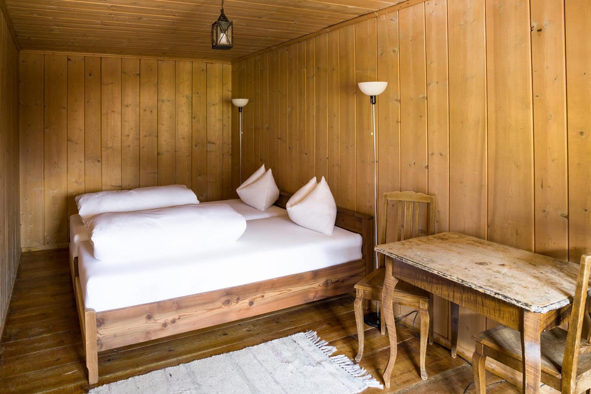 Hotel Chasa Chalavaina Müstair Δωμάτιο φωτογραφία